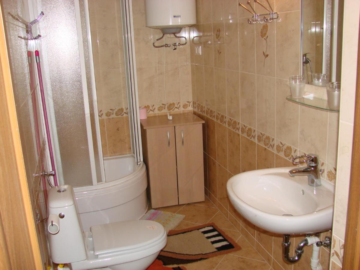 Pod Kogutkiem Farm stay *